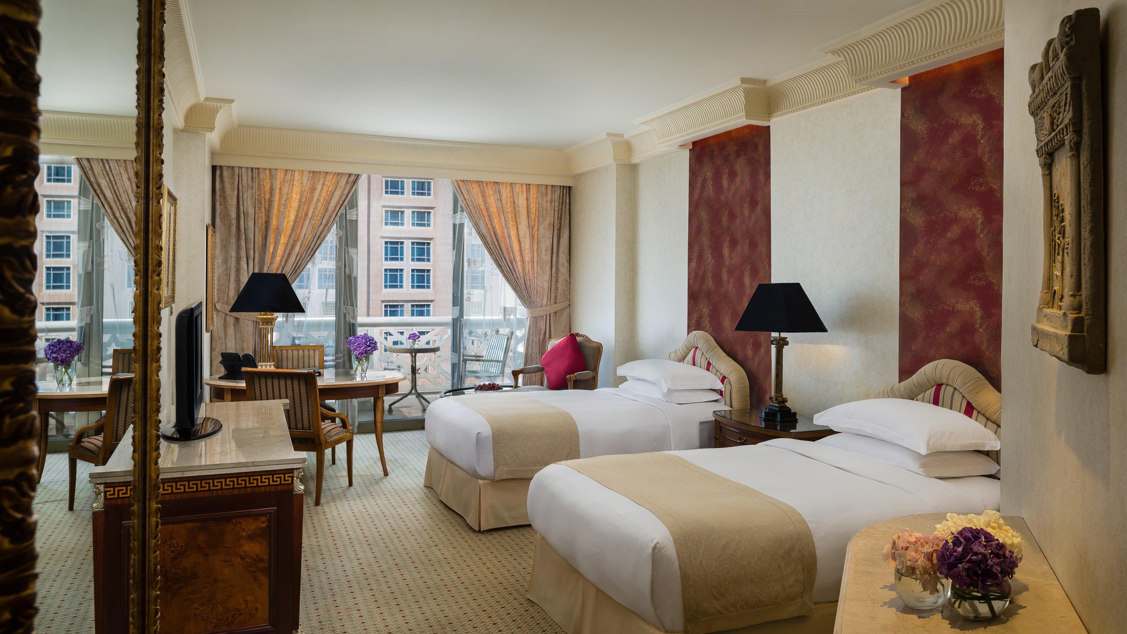 Intercontinental Phoenicia By Ihg Resort 5*