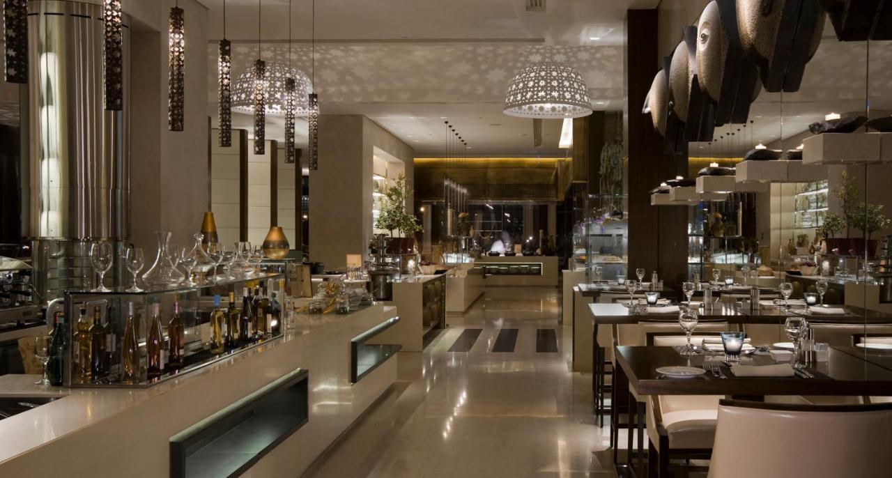 Intercontinental Phoenicia By Ihg Resort Beirut
