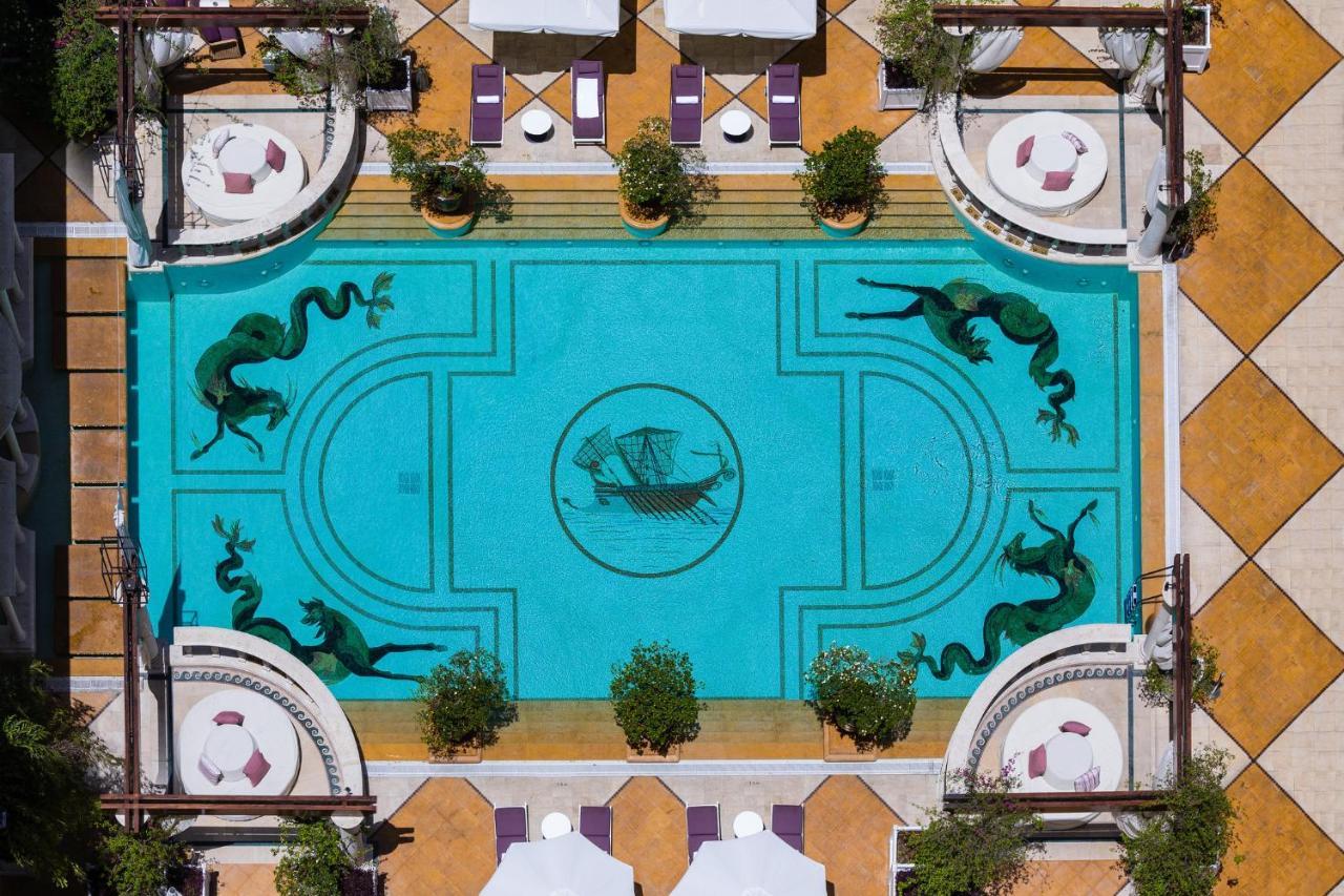 Intercontinental Phoenicia By Ihg Resort
